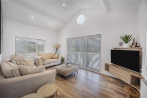Lounge- click for photo gallery